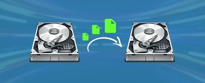 Technicien lançant un clonage sectoriel immédiat sur un disque dur lent avant aggravation